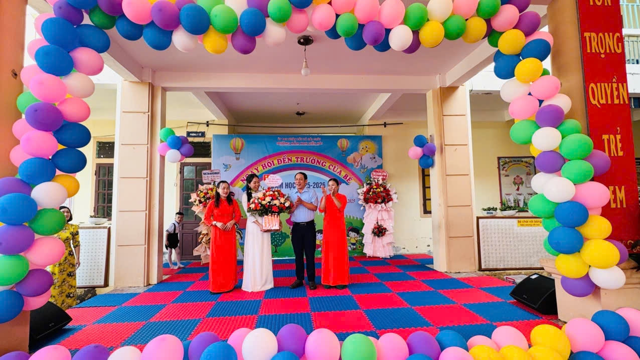 Khai giảng 4
